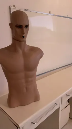 Manequim masculino 