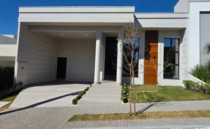 Casa à venda em Maringá, Jardim Guaporé, com 3 suítes, com 375 m², Condomínio Buona Vitta