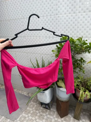 Blusa Cropped manga longa. Rosa. P