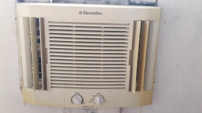 Ar condicionado 7500 BTUS