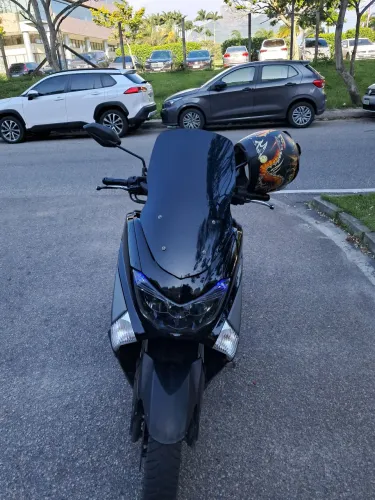 YAMAHA NMAX 160CC PRETA EM ÓTIMO ESTADO DE CONSERVAÇÃO