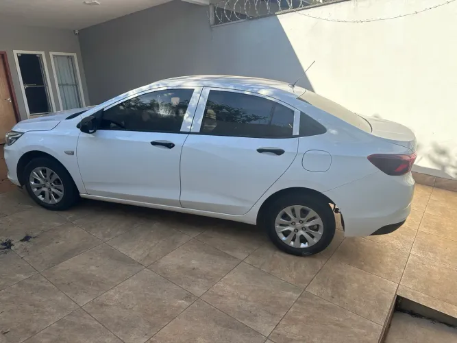Chevrolet Onix Plus 1.0 12V TB Flex Aut. 4P 2020