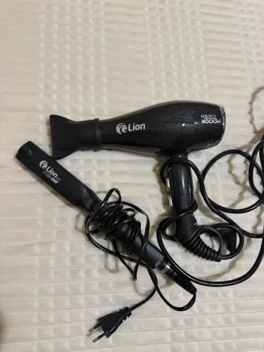 Kit profissional de prancha e secador lion