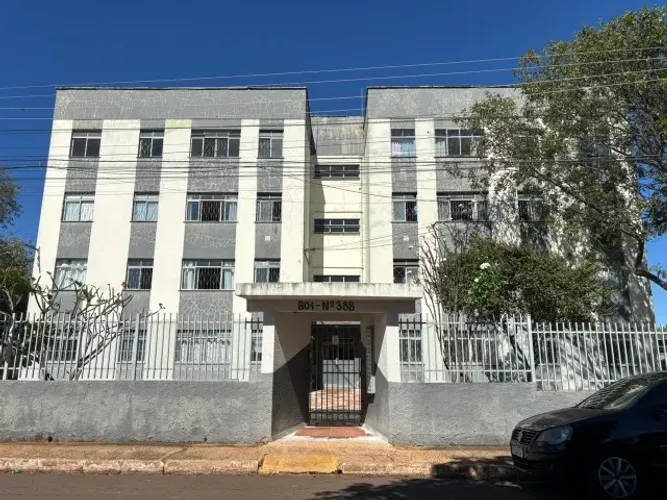 Apto 2 Quartos Petrópolis em Frente ao Aeroporto - Água, IPTU e Condomínio Inclusos