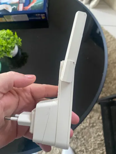 Repetidor Wi-Fi Multilaser RE056 300 Mbps - Funcionando - usado
