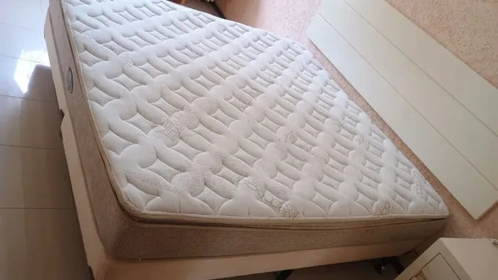 Cama box super king colchão simons molas ensacadas 193 por 203