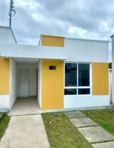 VENDO CASA EM SERRINHA