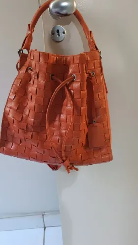 Bolsa de couro nunca usada