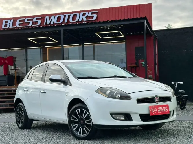 Fiat Bravo Essence Dualogic 1.8 Flex 16V 5P 2014