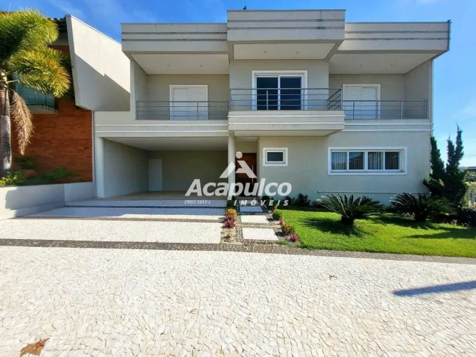 Casa em Condomínio com 04 quartos no Jardim Trípoli em Americana/SP.