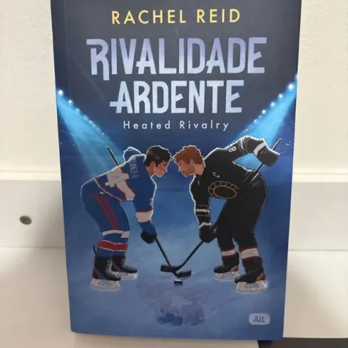 livro rivalidade ardente rachel reid + pôster + adesivos + marca página