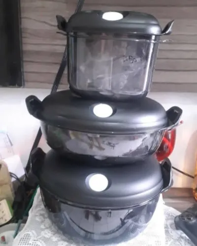 Jogos em Policarbonato Fume Tupperware. 