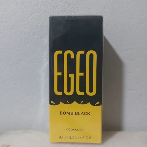 Perfume egeo bomb black lacrado