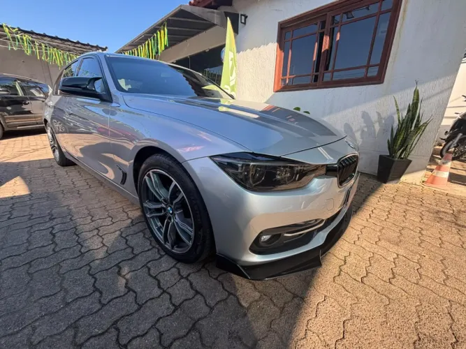 BMW 320I A Modern/sport TB 2.0/a.flex 16V 4P 2017