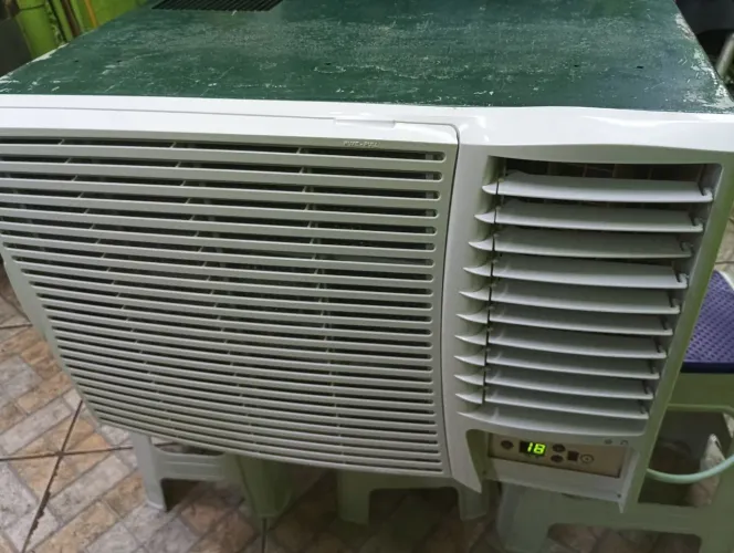 Ar condicionado 21 mil BTUs Springer