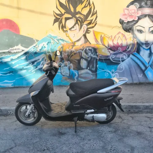 Honda LEAD Preta ano 2012 - Abaixo da fipe