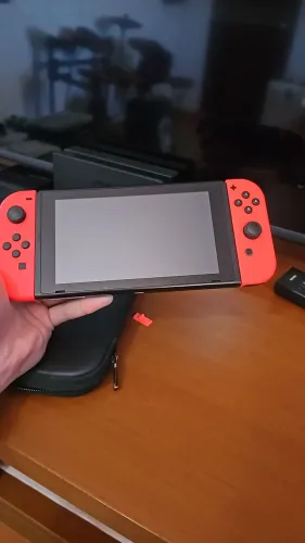 Switch v1 desbloqueado para junior