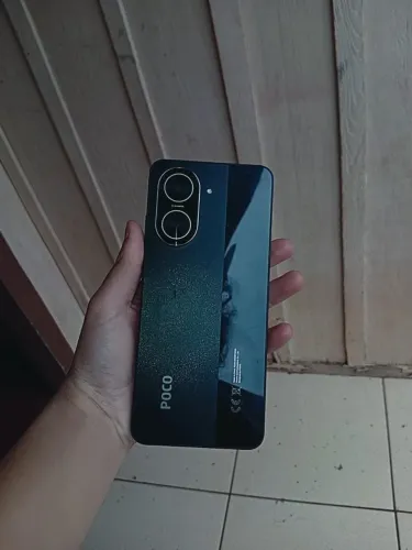 Celular POCO C71 SEMI NOVO