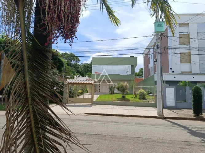 CASA À VENDA DE 3 DORMITÓRIOS, C/ 1 SUÍTE, BAIRRO DOM ROROLFO, R. PRINCIPAL DALTRO FILHO,