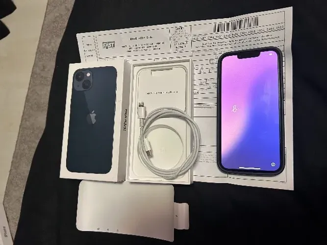 iPhone 11 64gb - preto - sem detalhes - igual a novo - aceito troca