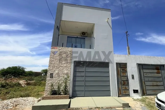 Casa Duplex á venda