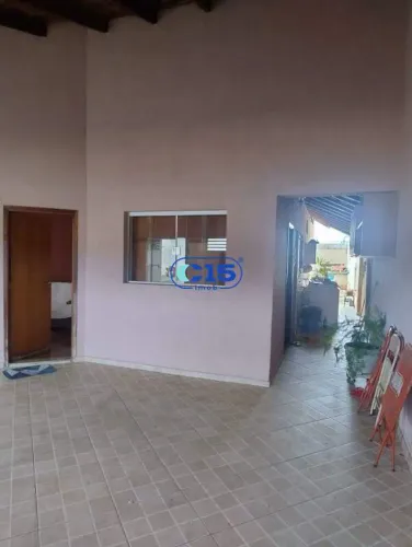 VENDE-SE CASA - JARDIM PRIMAVERA