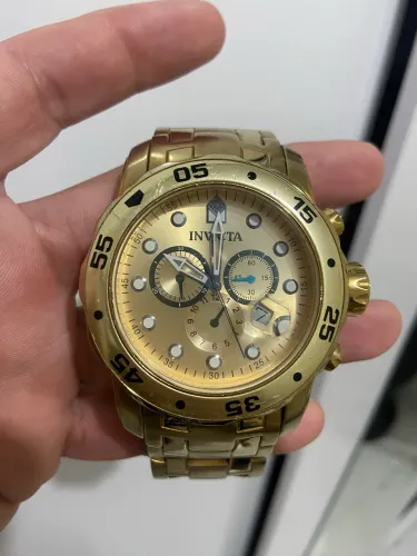 Invicta Pro Diver Scuba Gold