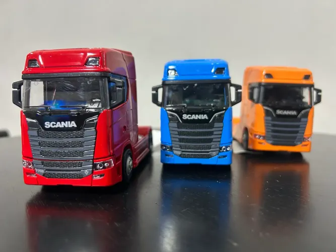 Caminhão Scania 770s - 1:50 produto novo - valor R$30 cada unidade 
