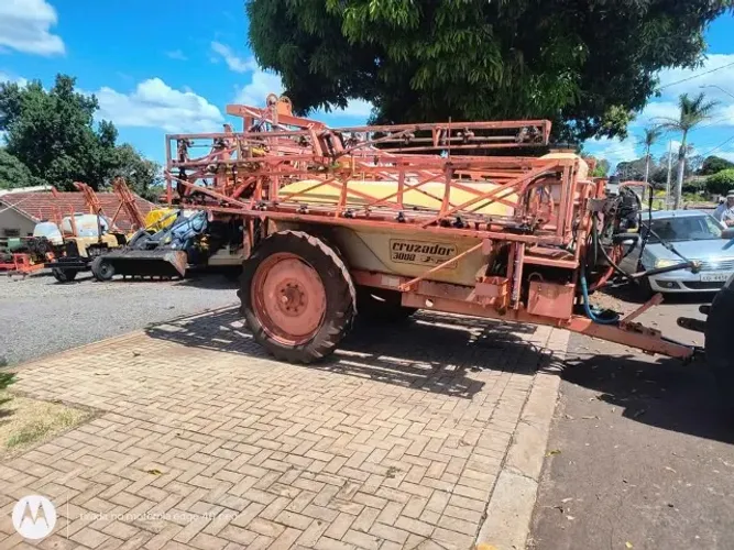 Cruzador Jacto 
