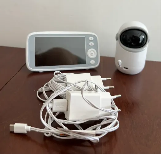 Babá eletrônica Taktark BM813.