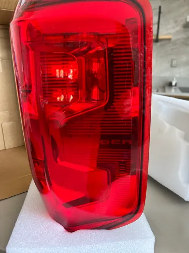Lanternas Ford ranger 2024/25