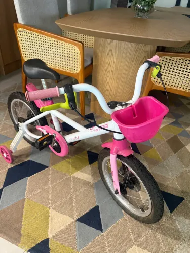 Bicicleta para menina