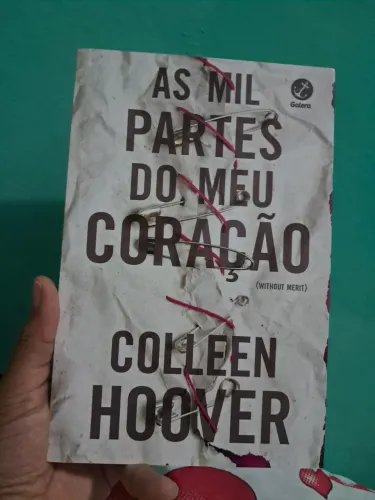 Livros Até o verão terminar + As mil partes do meu coração Collen hoover