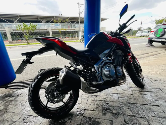 Kawasaki Z900