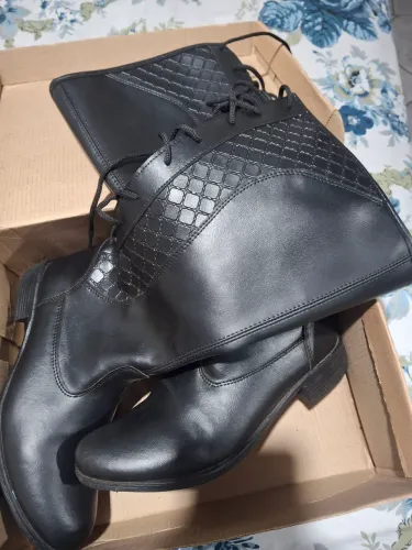 Bota montaria cano longo