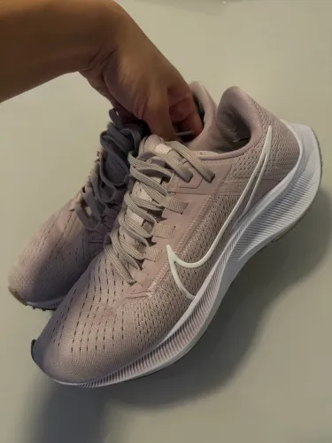 Tênis Nike Pegasus 38