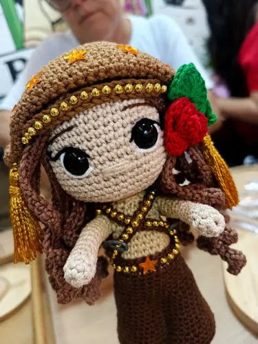 Boneca amigurumi 