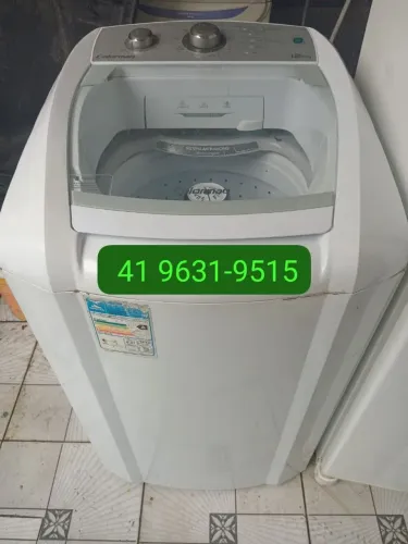 Máquina 12kgs semi nova 