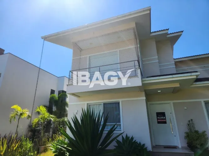 Excelente Casa 4 dormitório(s) em Santo Antônio de Lisboa - Florianópolis