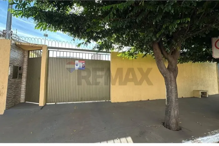 Casa dos Sonhos em Jataí: Conforto e Tranquilidade