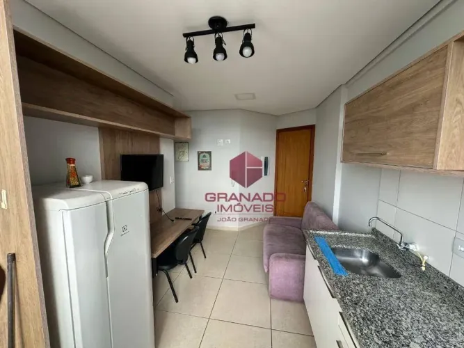 Apartamento com 1 dormitório para alugar, 27 m² por R$ 2.069,55/mês - Zona 07 - Maringá/PR
