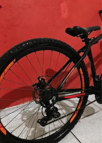 Vendo bicicleta simi nova com documento
