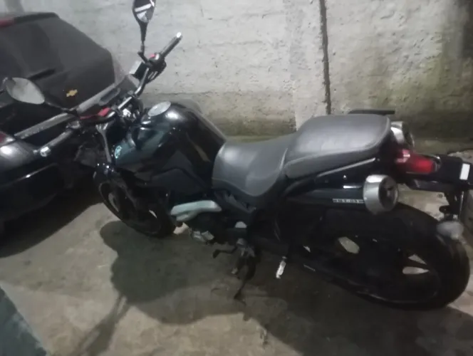 MT 03 660 tratozao muito braba.