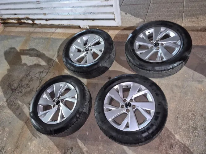 Roda Aro 16 do Nivus 20 mil km só rodado