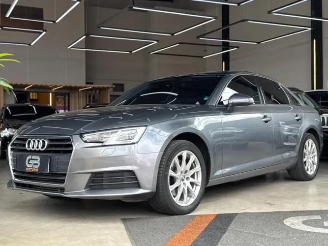 Audi A4 Attraction 2.0 TFSI 190cv S Tronic 2018