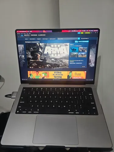 Macbook