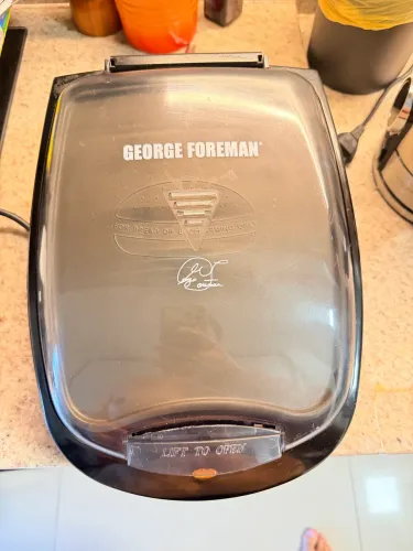Sanduicheira e Grill George Foreman 127v