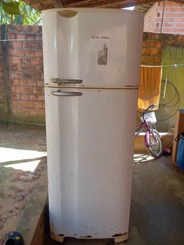 Geladeira Electrolux