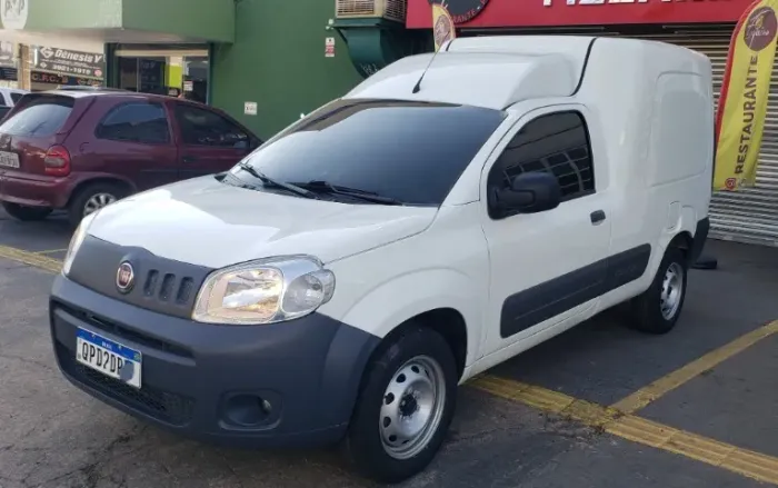 Fiat Fiorino Furgão Work. Hard 1.4 Flex 8V 2P 2019