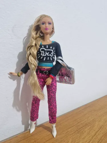 Barbie Keith Haring